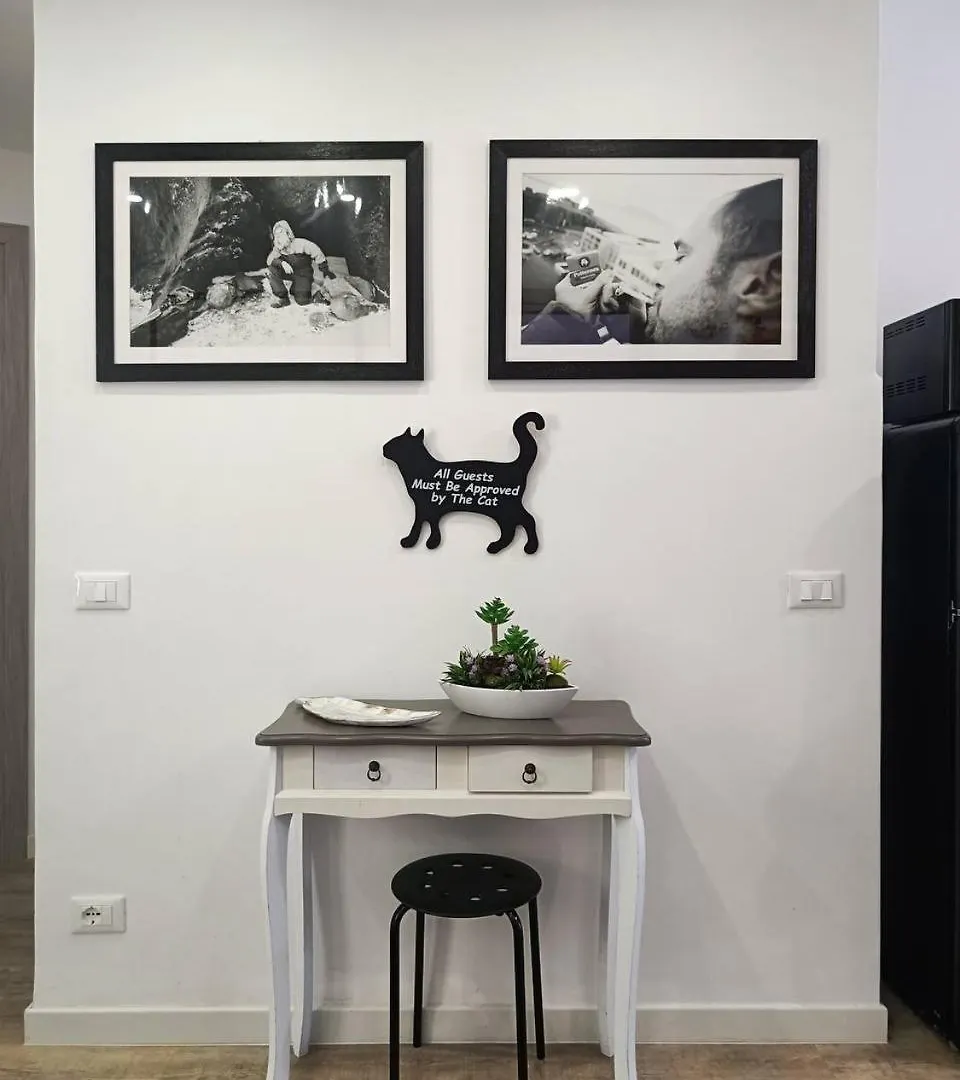 Genova Center Apartment - San Martino