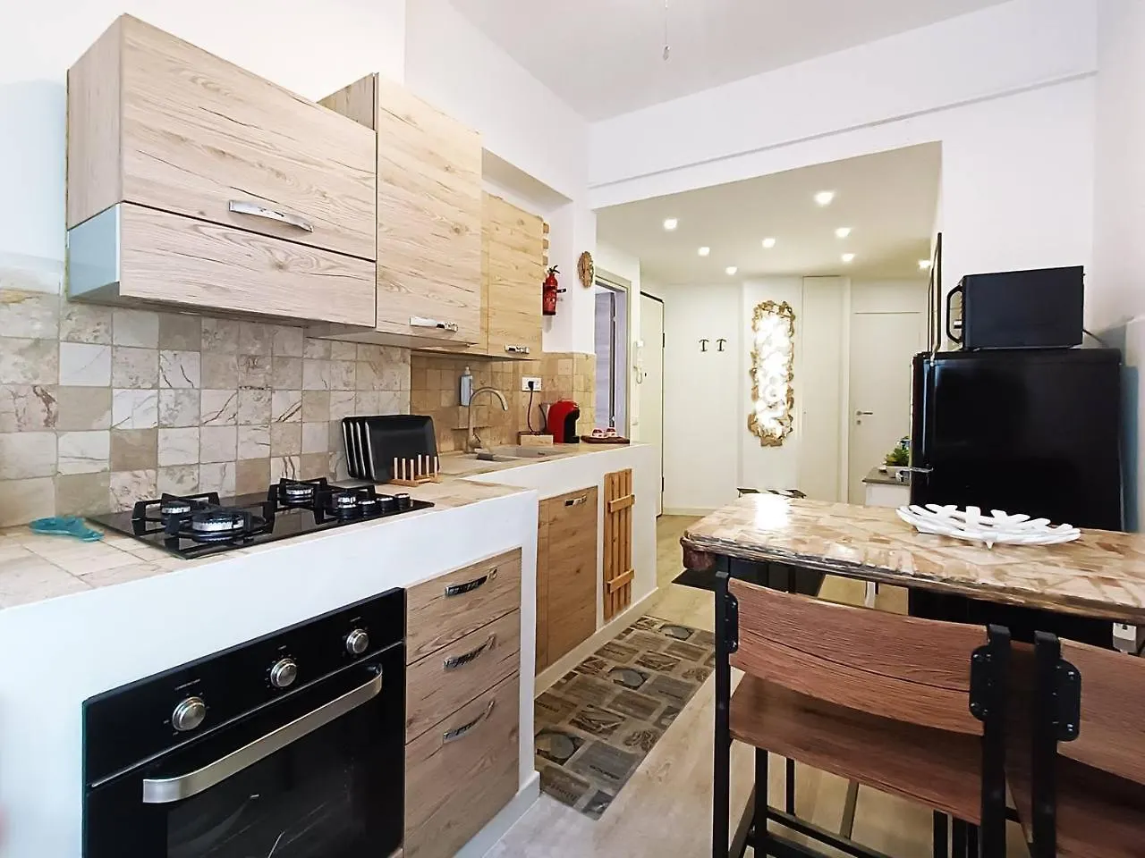 Genova Center Apartment - San Martino 0*, Genoa