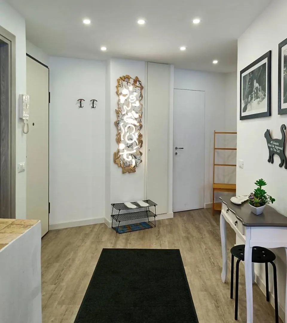 Genova Center Apartment - San Martino Italy